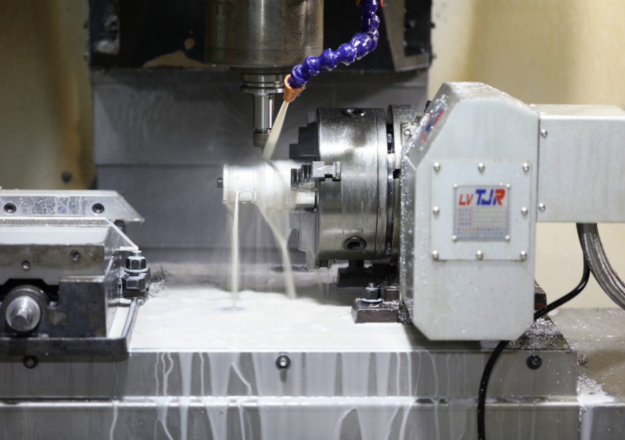 川奇精密 川奇精密