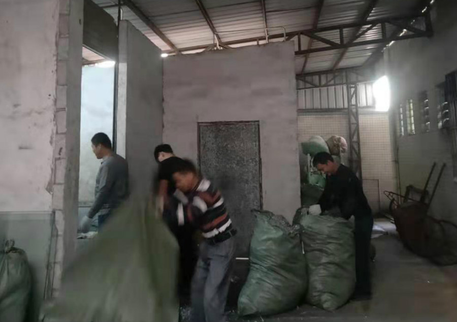 川奇精密 川奇精密