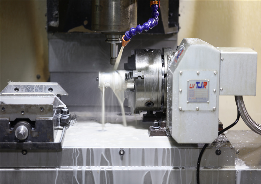 精密機械加工 精密機械加工